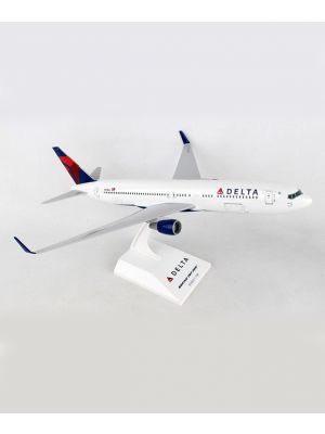 Delta Airlines Boeing 767-300 1:150 Model