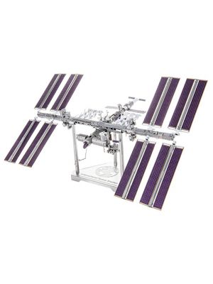 International Space Station Metal Earth Model Kit